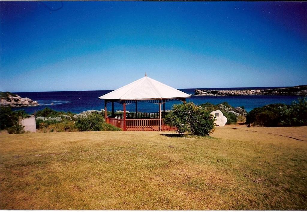 Centrebreak Beach Stay Green Head Exterior foto
